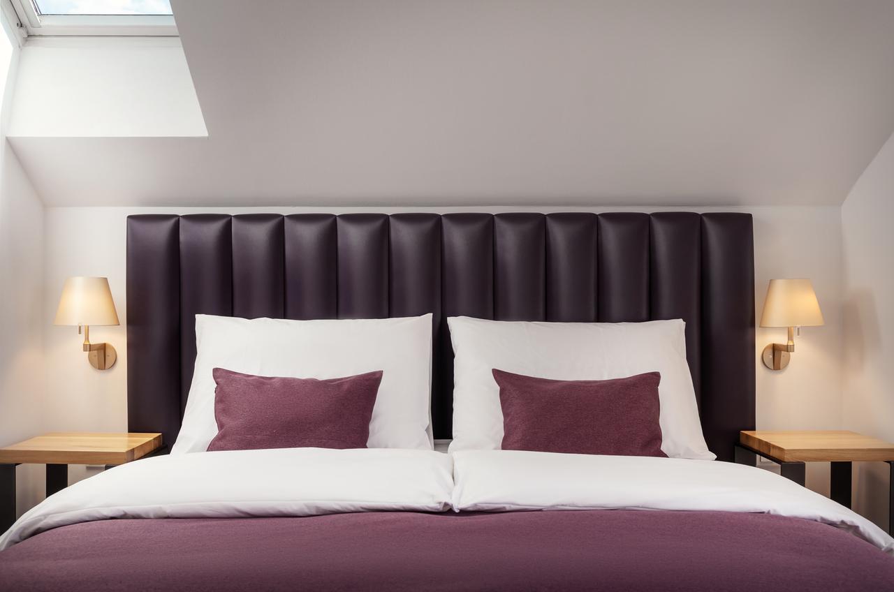 Moods Charles Bridge Hotel Прага Екстериор снимка